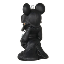 Load image into Gallery viewer, Hallmark Disney Kingdom Hearts 2 King Mickey 2024 Ornament
